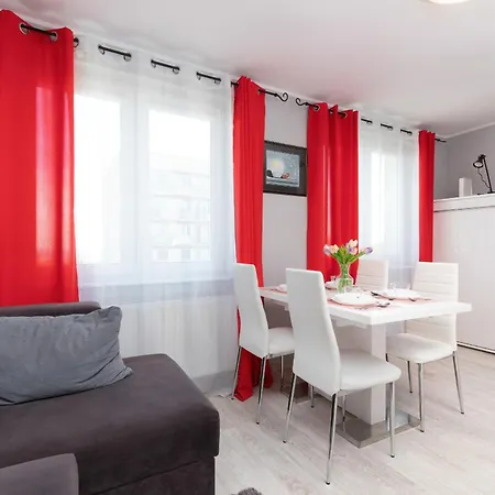 Totu Sea View Kraszewskiego 30 Апартаменты